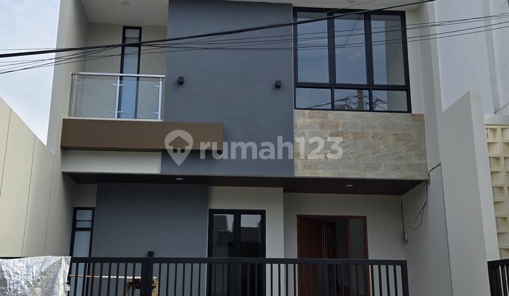 Rumah Baru 2 Lantai di Taman Villa Meruya, Jakarta Barat. Promo : Beli Sekarang... Gratis 4 Unit AC !!! Rumah Baru 2 Lantai di Taman Villa Meruya, Jakarta Barat. Promo : Beli Sekarang... Gratis 4 Unit AC !!!