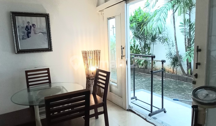 Rumah 2 Lantai Furnished di Kav Dki, Meruya Utara, Jakarta Barat