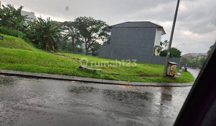 Kavling Hoek Kotak di Pojok + Fasum Taman di Puspita Loka Bsd City 1