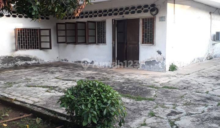 Rumah Lama Ditengah Kota Daerah Palmerah, Slipi Jakarta Barat 1