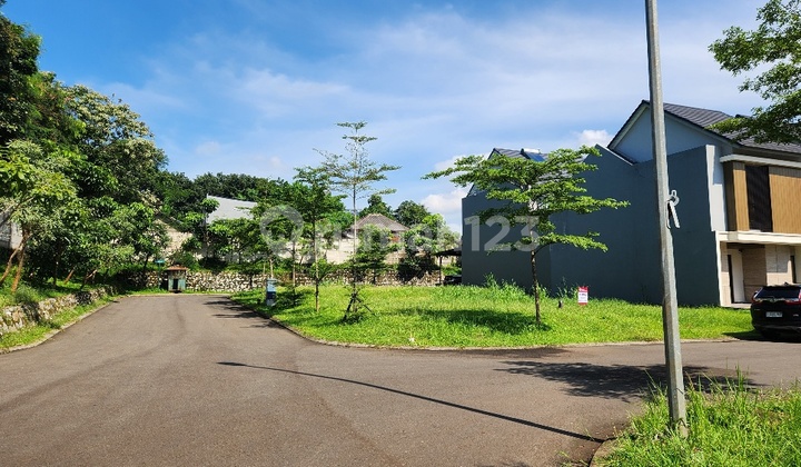 Kavling hoek Timur/selatan di lokasi private dan berkelas di Sutra Victoria Alam Sutra - Tangerang Kavling hoek Timur/selatan di lokasi private dan berkelas di Sutra Victoria Alam Sutra - Tangerang