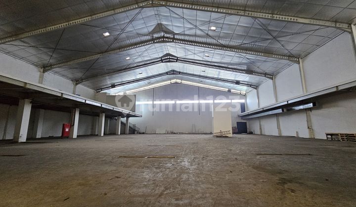 Gudang Bangunan Mandiri Yg Kokoh di Lokasi Strategis Dekat ke Tol Jorr di Taman Tekno Bsd