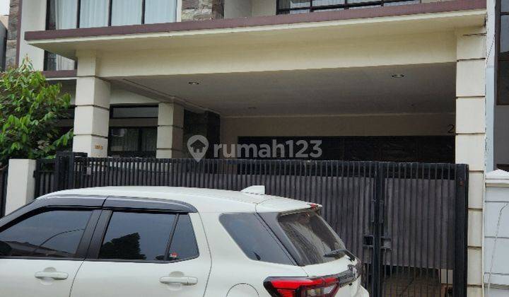 Rumah Bangunan Mandiri Dekat Sport Center di Puspita Loka 2