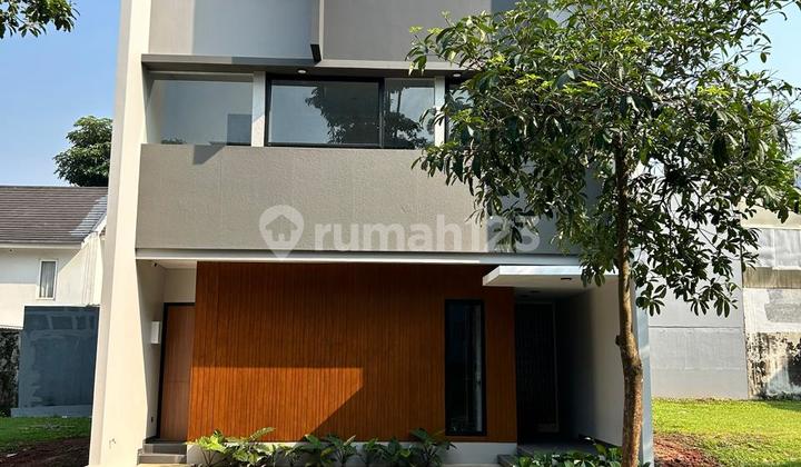 Rumah brand new Minimalis Modern di lokasi  rindang, asri dan nyaman di Royal Blossom The Green BSD City