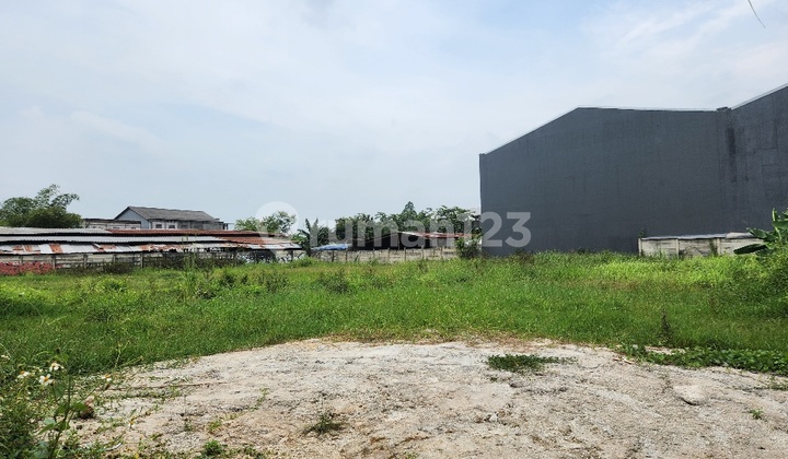 Warehouse Lot 2400 m2 in DPR Kavling Complex Cipondoh near Greenlake City Tangerang City