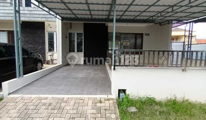 Rumah Cantik 2 Lantai di Natura Residence - Kota Tangerang 2