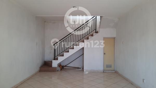 Strategic 2-storey shophouse in the busy area of ​​Tukad Bilok, Sanur Kauh, Close to Renon and Sanur Beach