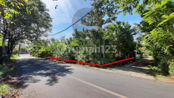 Land With Good Access and Strategic Location at Jimbaran Area, Close to Public Facilities, Suitable for House