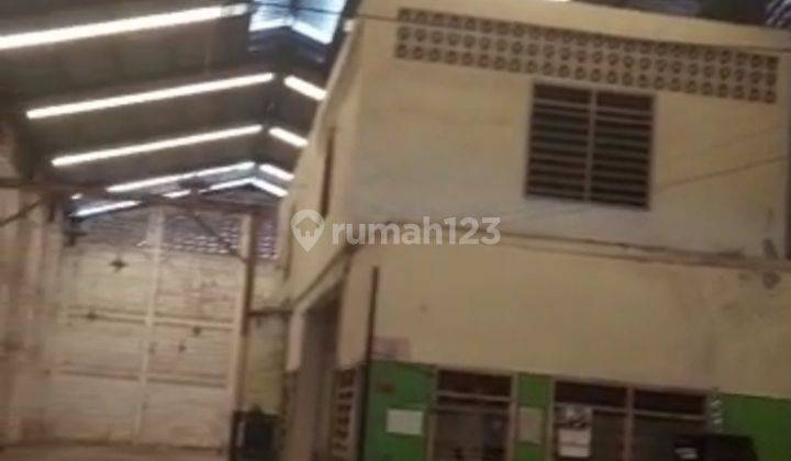 Gudang dengan Kawasan Bisnis di Taman, Sidoarjo 5
