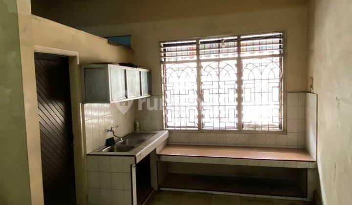 Dijual Ruko Pusat Pasar Jl. Bawean, Medan Timur rk 0349 3