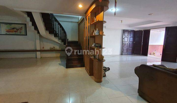 Jual Cepat Rumah Cantik Jl. Listrik Dalam, Medan Petisah R 0381 3