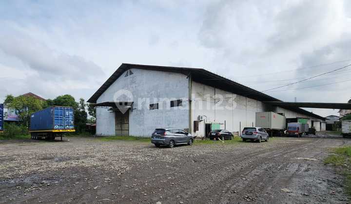 Dijual Gudang Luas Tanah Siap Huni Jl. Kl. Yos Sudarso