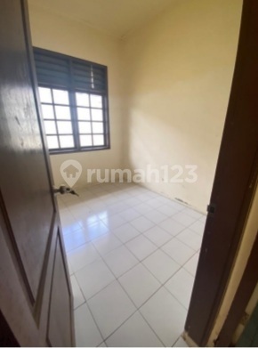 For Sale Second Hand House in Siantar Park Residence Housing Complex, Jl. Rakutta Sembiring, Siantar 2