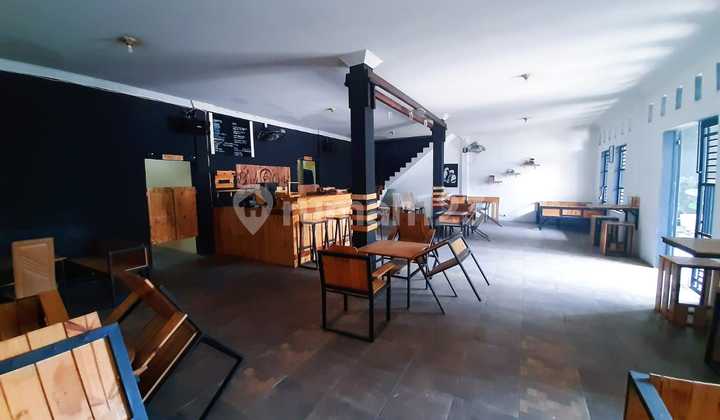 For Sale: House (Commercial Space) Jl. Menteng Raya, Medan Denai For Sale: House (Commercial Space) Jl. Menteng Raya, Medan Denai