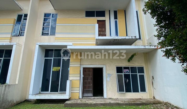 Disewa Rumah Villa Sophie Suite Golf View Jl. Kp Lalang, Sunggal, Deli Serdang, Sumatera Utara