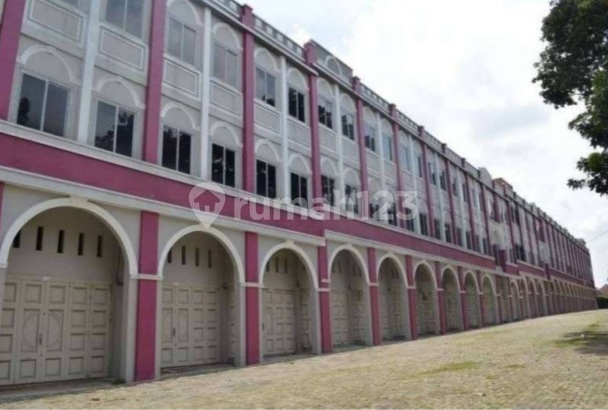 For Sale 3-Story Shop House in Siantar Business Centre Area, Jl. Rakutta Sembiring, Pematang Siantar 2