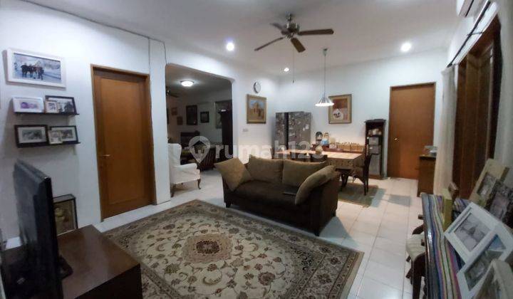 Dijual Rumah Terawat Kebayoran Baru 13