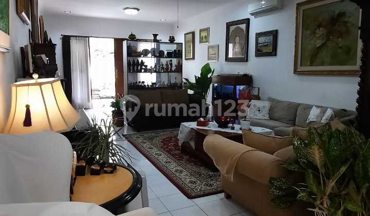 Dijual Rumah Terawat Kebayoran Baru 6