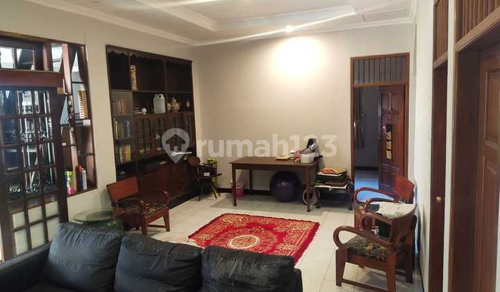 House Below NJOP Pejaten in a Quiet, Safe, and Well-Maintained Complex