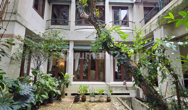 Rumah Siap Huni Harga Mendekati NJOP Pondok Indah