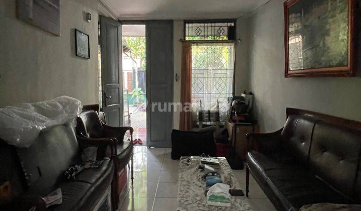 Jagakarsa Rumah Lama Area Ramai Cocok Untuk Usaha 2