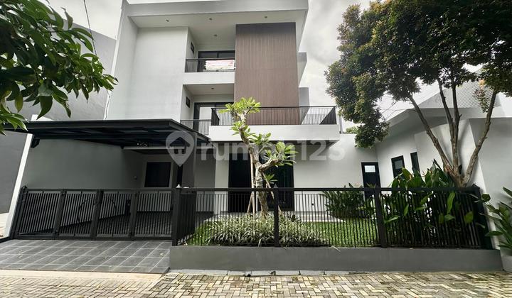 Rumah Baru Siap Huni Dalam Komplek Lebak Bulus