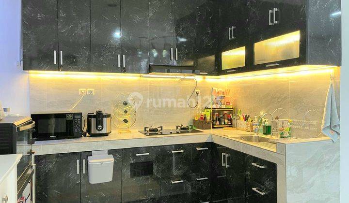 Rumah Bagus Siap Huni Ozone Residence Veteran Bintaro Jaksel 2