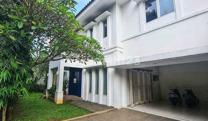 Nice House Ready to Occupancy Spacious Garden Lebak Bulus