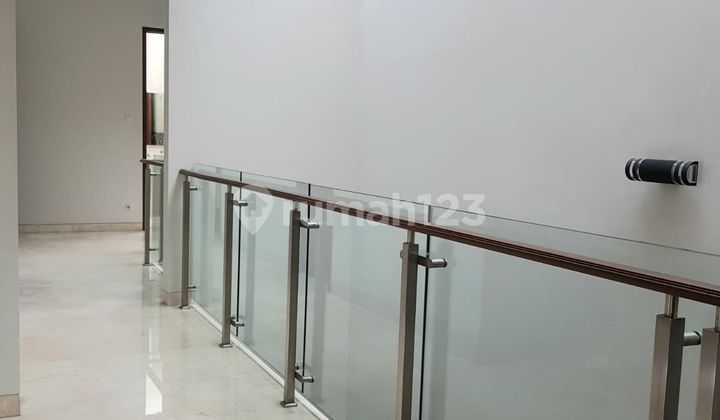 Rumah Bagus Siap Huni Area Tenang Kemang 2