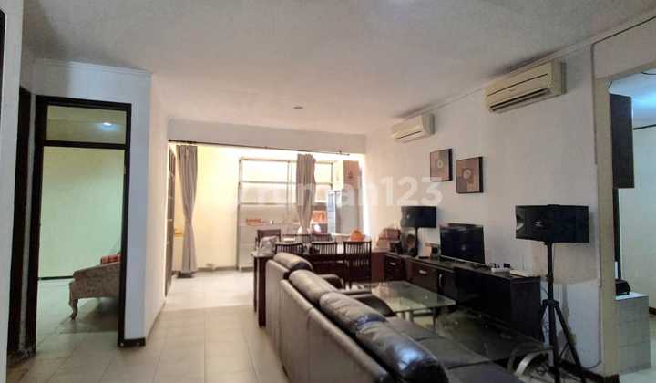 Rumah Kokoh 1,5 Lantai Terawat Bona Indah Lebak Bulus Rumah Kokoh 1,5 Lantai Terawat Bona Indah Lebak Bulus