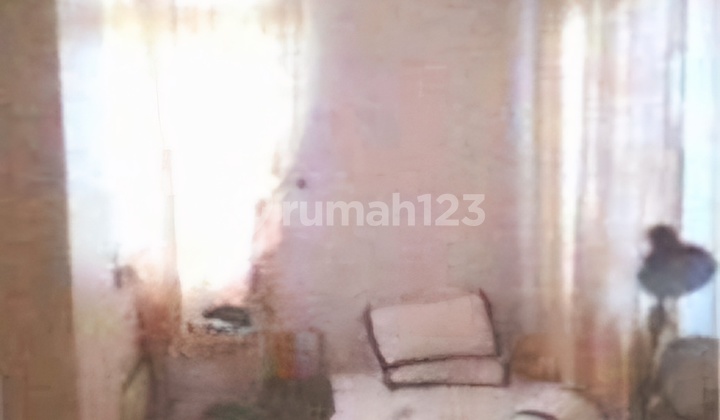 Rumah 2 Lantai Di Puri Cinere