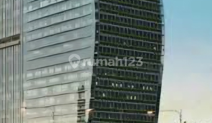 *"For Sale! Vacant Unit at L Avenue – Ready for Your Creative Touch, Future Investment in the Golden Area!"*