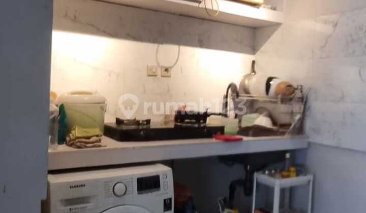 2-Story House in Villa Dago Pamulang Suitable for Business 2