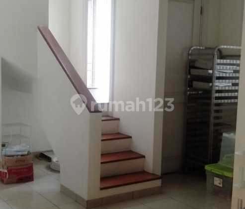 House on Sinabung Pertamina Simpruk Street House on Sinabung Pertamina Simpruk Street