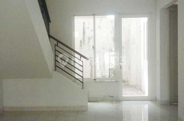 Rumah di Jual di The Spring Summarecon Gading Serpong 2