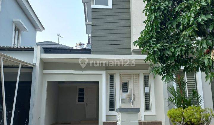 Rumah 2 Lantai Bagus Semi Furnished SHM di Cluster Chalcedony, Tangerang 1