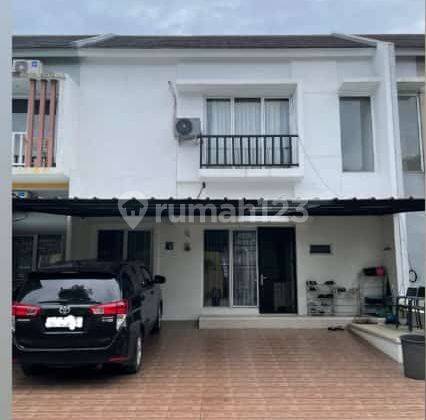 Rumah 2 Lantai Sudah Renovasi Furnished SHM di Serpong Lagoon, Tangerang Selatan 1