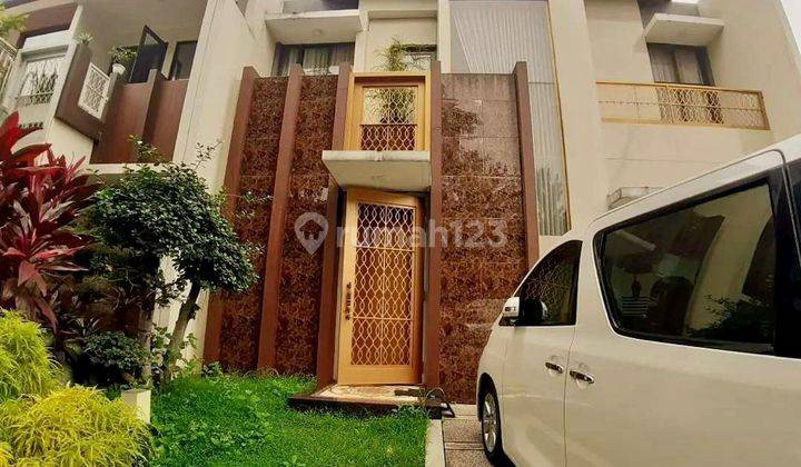 Dijual rumah rapih dan furnish siap huni di the green blossom BSD