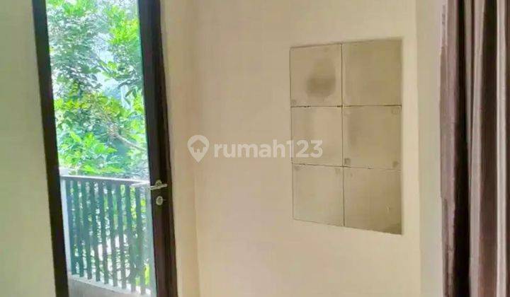 Rumah 2 Lantai Bagus di Jl Newton Raya Curug Sangereng Kelapa Dua Tangerang, Tangerang 2