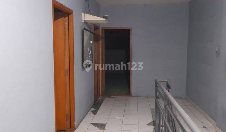 Ruko di Jl Raya Serpong, Tangerang Selatan 240 m Bagus SHM 2