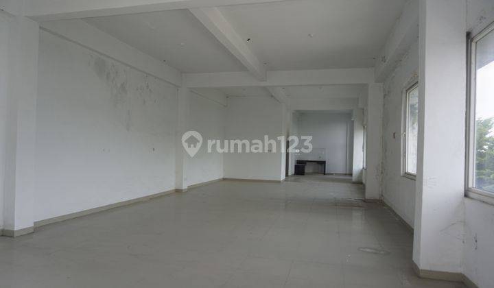 Sewa Gudang Dekat Kemana Saja, Bisa Akses Mobil Besar Halaman Luas Di Pekanbaru 6