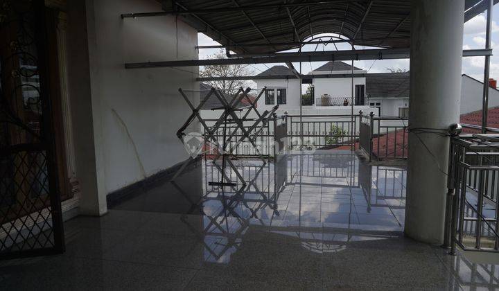 Rumah 2 Lantai Bagus Semi Furnished SHM di Jl. Soekarno Hatta, Pekanbaru 6