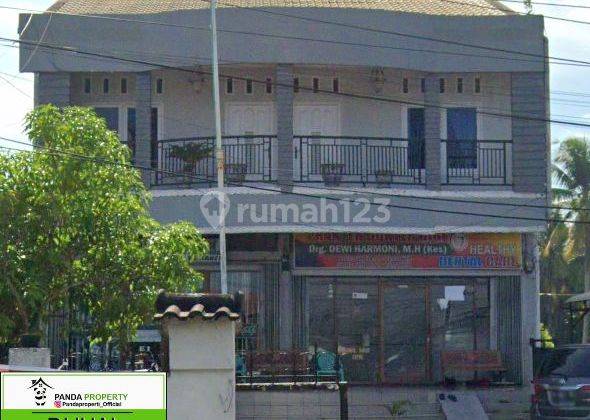 Ruko di Jl. Yos Sudarso, Pekanbaru 300 m SHM 1