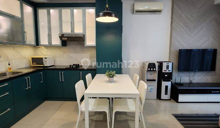 Spesialis apartement hamptons park unit sewa bagus 2