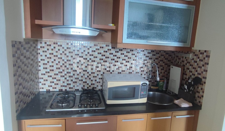 Spesialis apartemen hamptons park 2 bedroom good unit Spesialis apartemen hamptons park 2 bedroom good unit