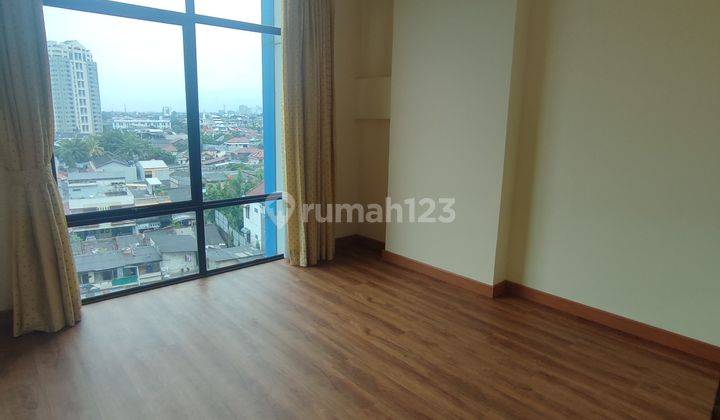 Spesialis apartement hamptons park unit 3 bedroom golf view private lift 2