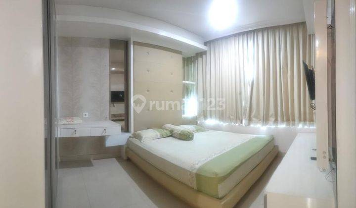 Spesialis apartement hamptons park unit luas 102 m2 good unit 2