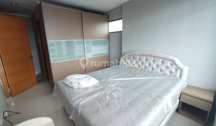 Spesialis apartemen hamptons park unit 2 bed golf view 1