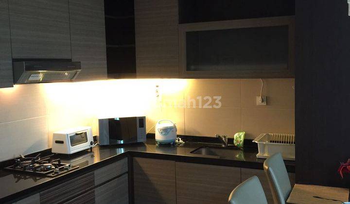 Spesialis apartemen hamptons park unit bagus 2 bedroom 2