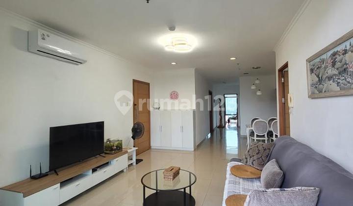 Specialist apartment Hamptons Park unit 3 bedroom. Private lift